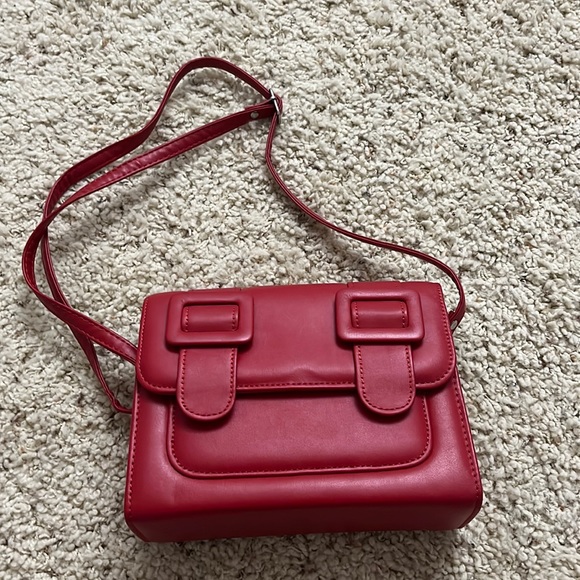 red fashion bag - Picture 2 of 10